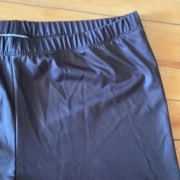 Leggings - Picture 2 of 4